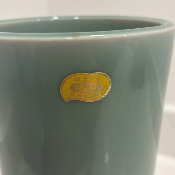 Japanese Ikebana Bamboo Ceramic Vase - Picture 7 of 7